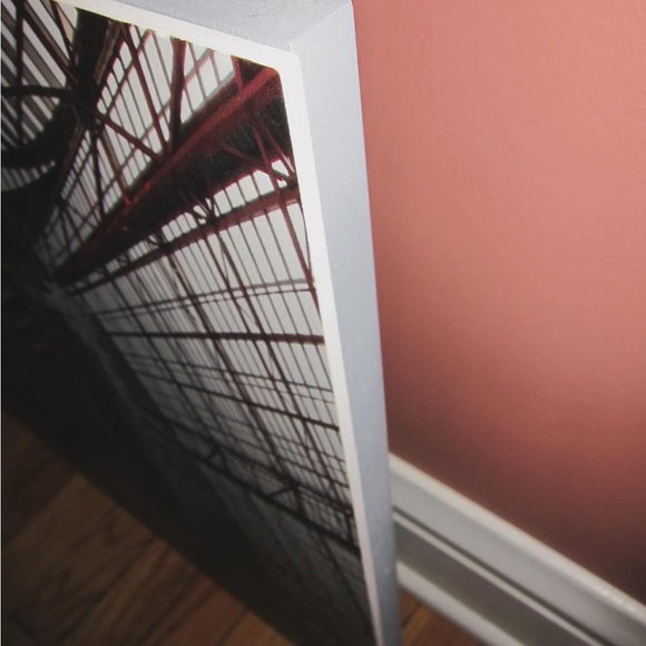 James R. Thompson Center on wood 21.5x21.5 | Helmut Jahn - Picture 2 of 4